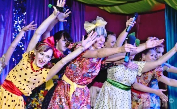 «Frau Comedy» в очередной раз порадовали актуальным юмором, яркими нарядами и отличным шоу