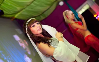 Восточная вечеринка «1000 и одна ночь» в ночном клубе «УРУ-РУ»