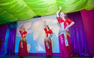 Восточная вечеринка «1000 и одна ночь» в ночном клубе «УРУ-РУ»