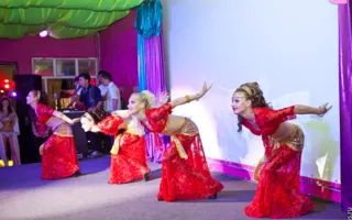 Восточная вечеринка «1000 и одна ночь» в ночном клубе «УРУ-РУ»