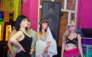 Восточная вечеринка «1000 и одна ночь» в ночном клубе «УРУ-РУ»