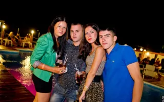 Ночной клуб «Легенда» открылся вечеринкой «Sex on the Beach»