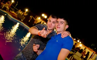 Ночной клуб «Легенда» открылся вечеринкой «Sex on the Beach»