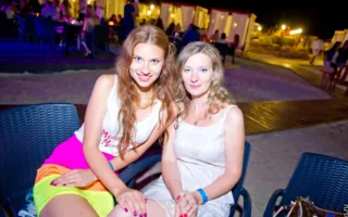 Ночной клуб «Легенда» открылся вечеринкой «Sex on the Beach»
