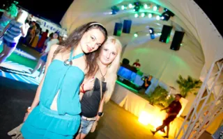 Ночной клуб «Легенда» открылся вечеринкой «Sex on the Beach»