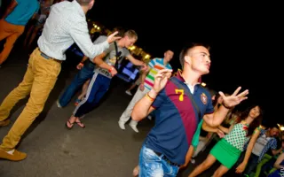 Ночной клуб «Легенда» открылся вечеринкой «Sex on the Beach»