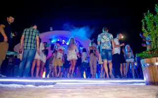 Ночной клуб «Легенда» открылся вечеринкой «Sex on the Beach»