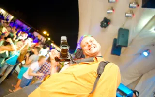 Ночной клуб «Легенда» открылся вечеринкой «Sex on the Beach»
