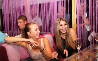 Мужской стриптиз — подарок на девичник и приятное продолжение суши-вечеринки «Япона мать» в клубе Севастополя «УРУ-РУ»
