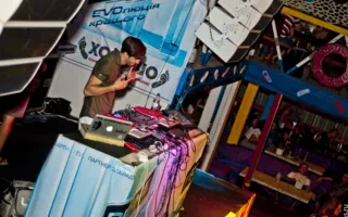 На пляжной вечеринке в «Хорошо» прозвучал яркий саунд от DJ Tokyo