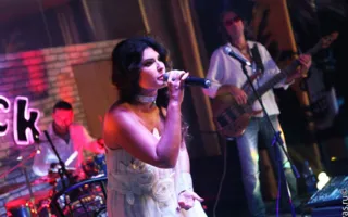 Ольга Панкратова и группа «Moskitos band» презентовали в клубе Севастополя «Artishock» проект «0692»