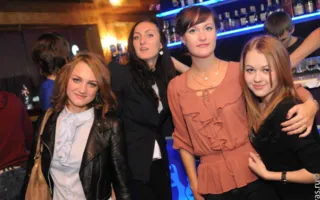 На вечеринке «Medical party» в клубе Севастополя «URU-RU» лечились тем, что доктор прописал, а в тяжелых случаях оздоравливались стриптизом