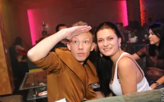 На вечеринке «Medical party» в клубе Севастополя «URU-RU» лечились тем, что доктор прописал, а в тяжелых случаях оздоравливались стриптизом