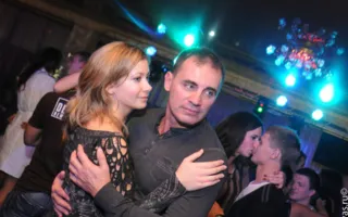 На вечеринке «Medical party» в клубе Севастополя «URU-RU» лечились тем, что доктор прописал, а в тяжелых случаях оздоравливались стриптизом