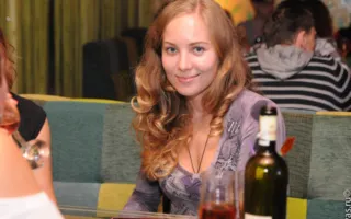 Вечеринка «Пятница-развратница» в клубе Севастополя «УРУ-РУ»: мужской стриптиз, откровенные наряды девушек, конкурсы и танцы