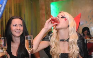 Страшная и смешная вечеринка «Monster-party» в клубе Севастополя «УРУ-РУ»