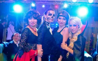 Страшная и смешная вечеринка «Monster-party» в клубе Севастополя «УРУ-РУ»