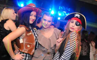 Страшная и смешная вечеринка «Monster-party» в клубе Севастополя «УРУ-РУ»
