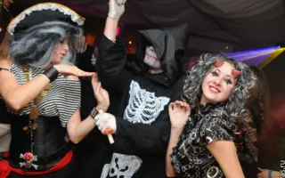 Вечеринка в стиле Halloween в клубе Севастополя «УРУ-РУ»