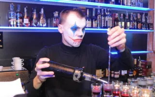 Вечеринка в стиле Halloween в клубе Севастополя «УРУ-РУ»
