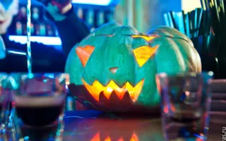 Вечеринка в стиле Halloween в клубе Севастополя «УРУ-РУ»