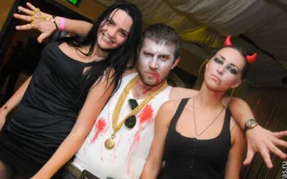 Вечеринка в стиле Halloween в клубе Севастополя «УРУ-РУ»