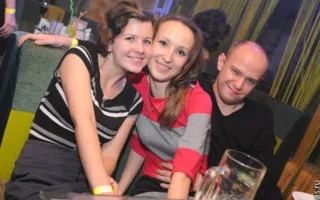 Зажигательный мужской стриптиз на вечеринке-девичнике в клубе Севастополя «УРУ-РУ»