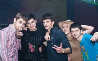 «Realные Тусаны» замутили движ в клубе Севастополя «Цеппелин»