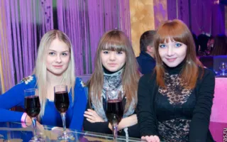Откровенный и хулиганский мужской стриптиз на вечеринке-девичнике в клубе Севастополя «УРУ-РУ»