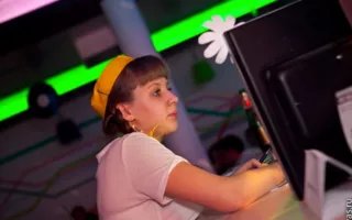 «Ромашки спрятались, х... расцвели» — праздник весны в «Party Bar 13»