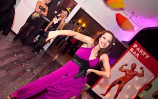 «Ромашки спрятались, х... расцвели» — праздник весны в «Party Bar 13»