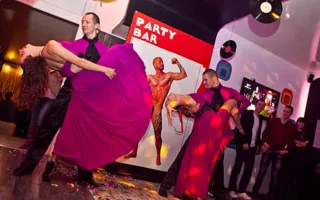 «Ромашки спрятались, х... расцвели» — праздник весны в «Party Bar 13»