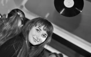 «Ромашки спрятались, х... расцвели» — праздник весны в «Party Bar 13»