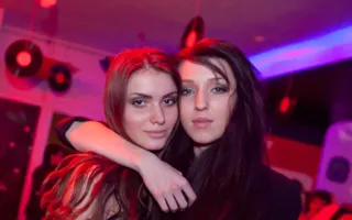 «Ромашки спрятались, х... расцвели» — праздник весны в «Party Bar 13»