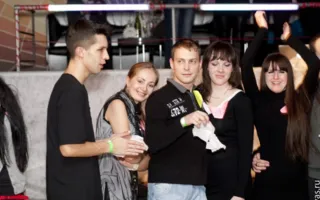 В ночном клубе «Zeppelin» на «Флирт party» разминались перед Днём влюбленных