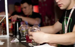 В ночном клубе «Zeppelin» на «Флирт party» разминались перед Днём влюбленных