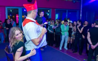 Пятница-развратница: девичник в ночном клубе «УРУ-РУ»