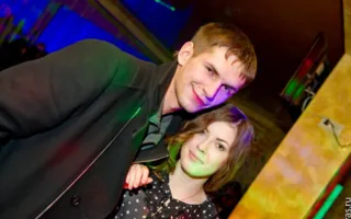 Субботняя развратная вечеринка в клубе «Уру-ру»: два стриптиза в одном эротическом шоу!