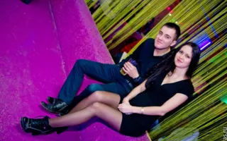 Субботняя развратная вечеринка в клубе «Уру-ру»: два стриптиза в одном эротическом шоу!