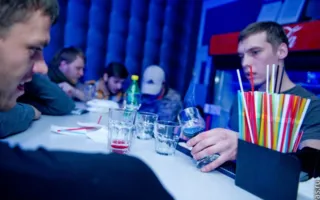 «Шоколадный заяц» Dakuba показал свою морковку посетительницам ночного клуба «Le Roi»