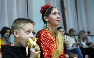 В Севастополе индийскими танцами и ритмами Gangam Style отметили Китайский новый год