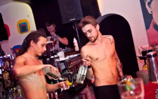 День влюбленных в «Party Bar 13» отметили эротическим шоу со стриптизом