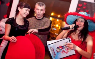 День влюбленных в «Party Bar 13» отметили эротическим шоу со стриптизом