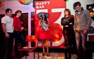 День влюбленных в «Party Bar 13» отметили эротическим шоу со стриптизом