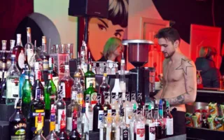 День влюбленных в «Party Bar 13» отметили эротическим шоу со стриптизом