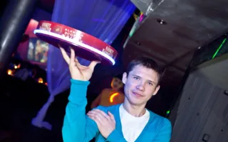 В День влюбленных в клубе «Zeppelin» целовались всю ночь напролет