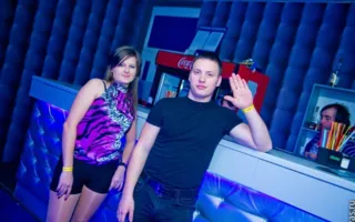 День влюбленных в ночном клубе «Le Roi» запомнится эротическим шоу с откровенным мужским и женским стриптизом