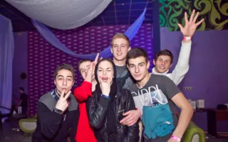 «Бессонная» вечеринка в ночном клубе «Zeppelin» с DJ Kristina