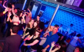 В ночном клубе «Le Roi» День защитника Отечества отметили вечеринкой «Military style party»
