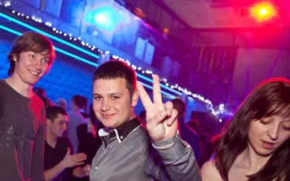В ночном клубе «Le Roi» День защитника Отечества отметили вечеринкой «Military style party»